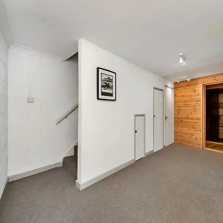 Holiday home Finest Retreats - *