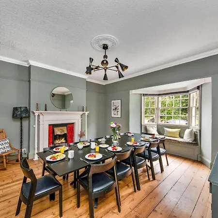 Holiday home Finest Retreats - *