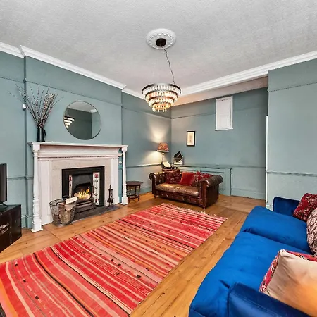 Holiday home Finest Retreats - *